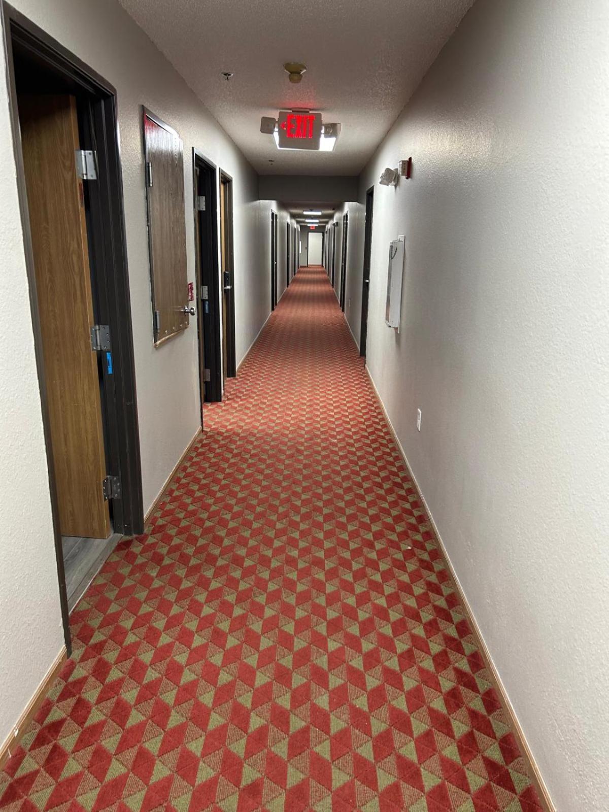 Hotel Super 8 By Wyndham Blair Esterno foto